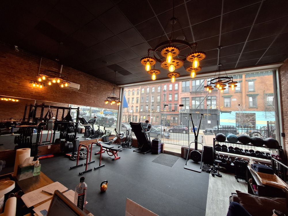 5th Ave Fitness personal training studio in Park Slope, Brooklyn